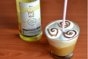 Cafe Helado A La Caribena